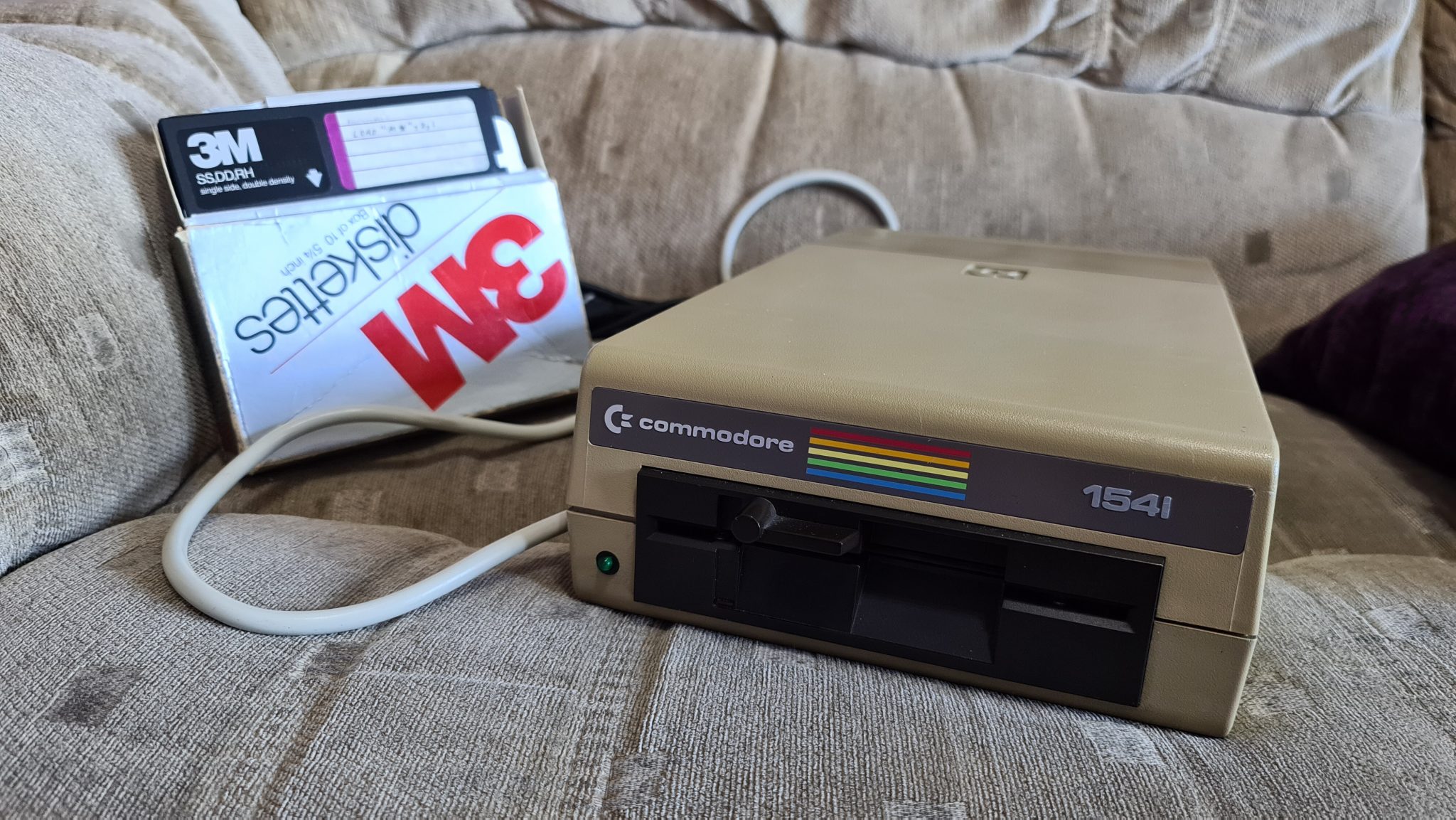 C64 1541 Floppy Drive – North Devon Retro Computing Archive